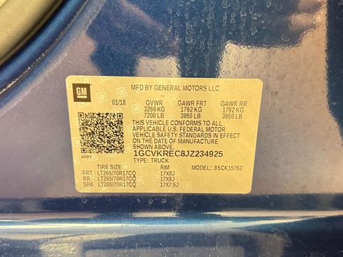 Used 2018 Chevrolet Silverado 1500 LT w/ All Star Edition image 41