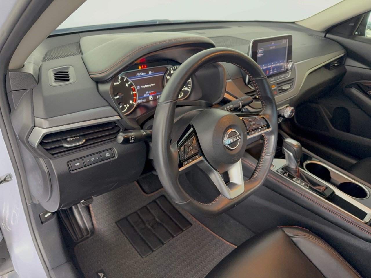 Used 2023 Nissan Altima 2.5 SR FWD image 4