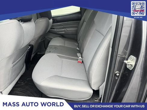 Used 2013 Toyota Tacoma 4x4 Double Cab w/ TRD Sport Pkg image 6