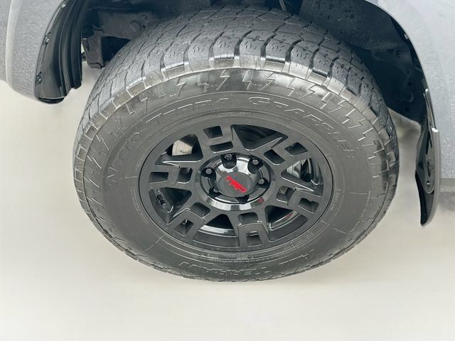 Used 2024 Toyota 4Runner TRD Pro AWD/4WD image 32