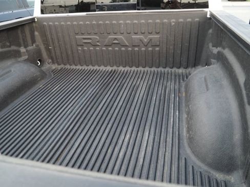 Used 2022 RAM 1500 Big Horn image 10