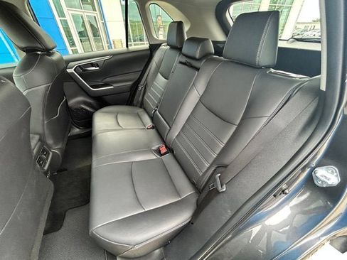 Used 2024 Toyota RAV4 XLE Premium image 7