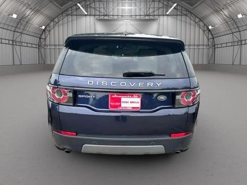Used 2016 Land Rover Discovery Sport SE AWD/4WD image 29