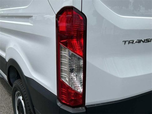 New 2025 Ford Transit 250 148 Medium Roof image 11