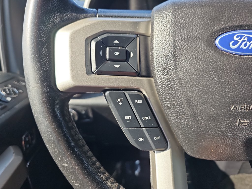 Used 2017 Ford F250 Lariat w/ Lariat Value Package AWD/4WD image 17