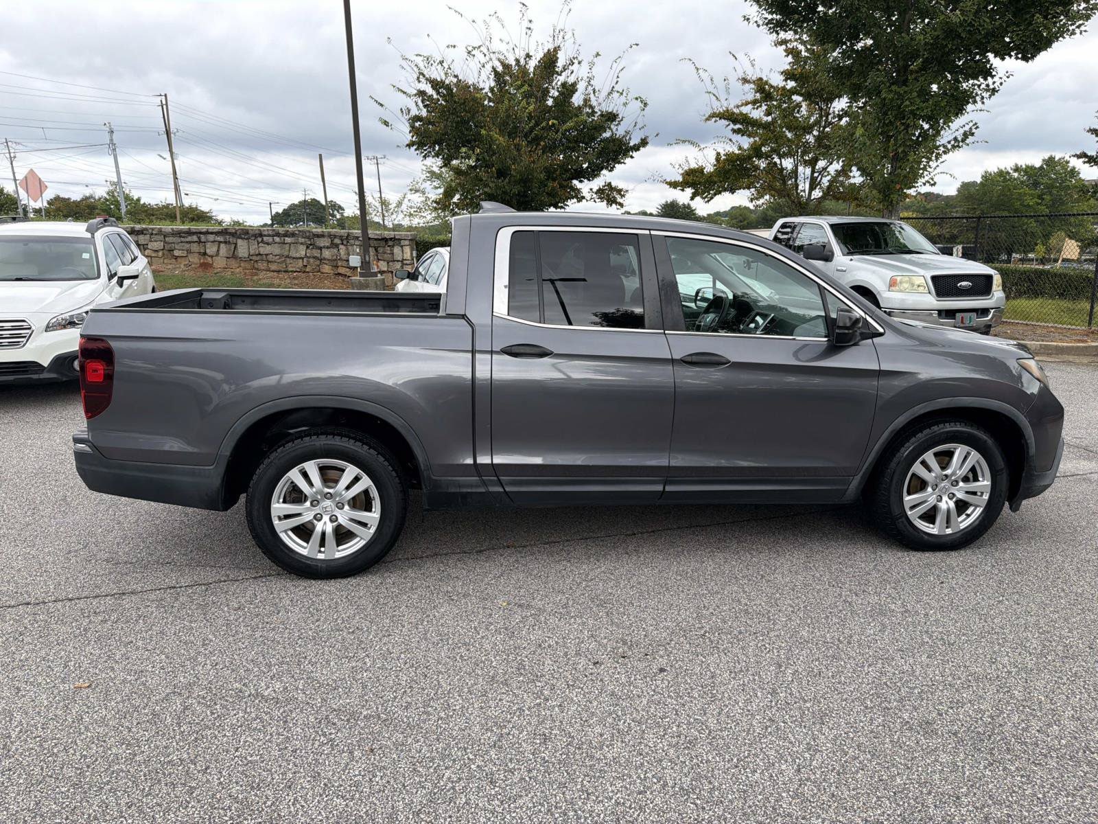 Used 2019 Honda Ridgeline RT image 10