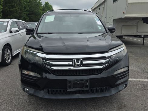 Used 2017 Honda Pilot EX-L image 2