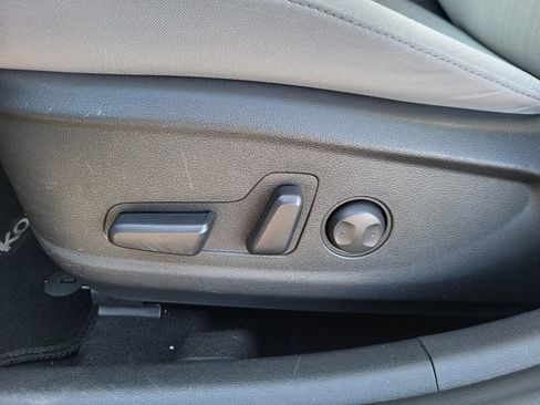 Used 2023 Hyundai Kona SEL image 11