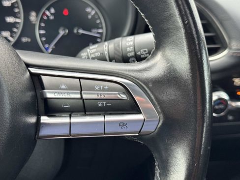 Used 2023 MAZDA MAZDA3 s image 19