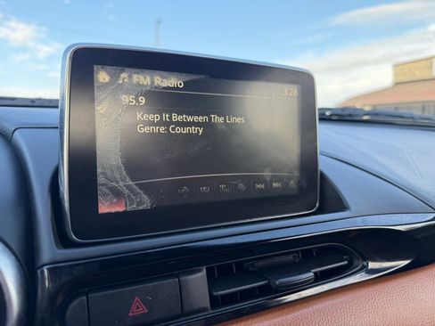 Used 2017 FIAT 124 Spider Lusso image 27