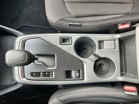 Used 2025 Subaru Crosstrek 2.0i Premium image 22