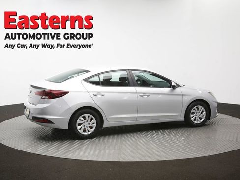 Used 2019 Hyundai Elantra SE w/ Cargo Package FWD image 42