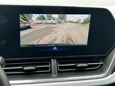 Used 2025 Chevrolet Trax LT w/ Driver Confidence Package FWD image 25