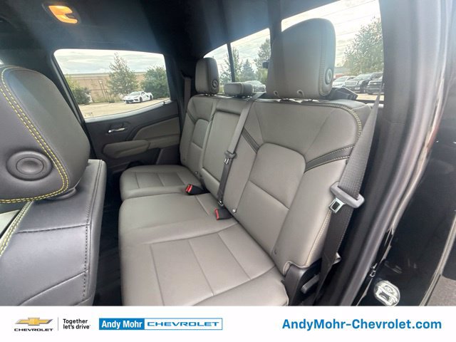 New 2026 Chevrolet Colorado ZR2 w/ Technology Package AWD/4WD image 37