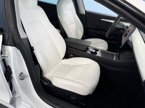 Used 2023 Tesla Model 3 Standard Range RWD image 13