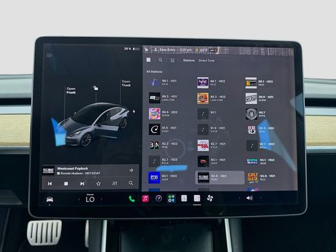 Used 2020 Tesla Model 3 Performance AWD/4WD image 11