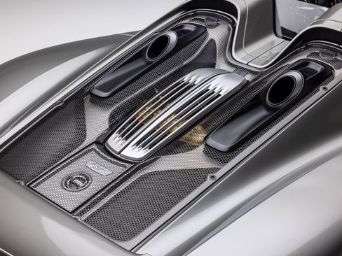 Used 2015 Porsche 918 Spyder AWD/4WD image 22
