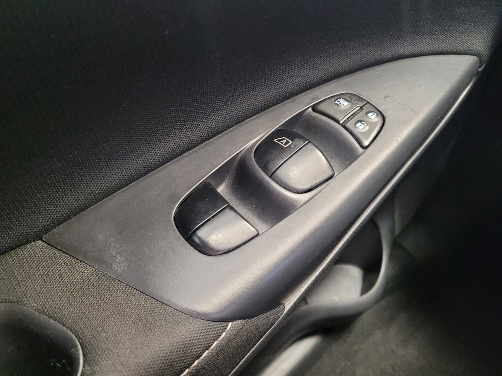 Used 2019 Nissan Sentra SV FWD image 27