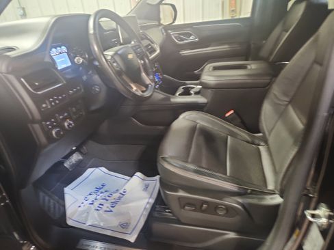 Used 2021 Chevrolet Tahoe High Country w/ Premium Package image 12