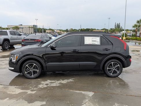 New 2026 Kia Niro EX FWD image 5