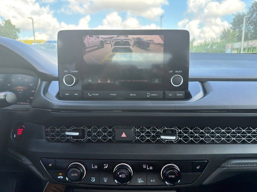 Used 2023 Honda Accord EX image 12