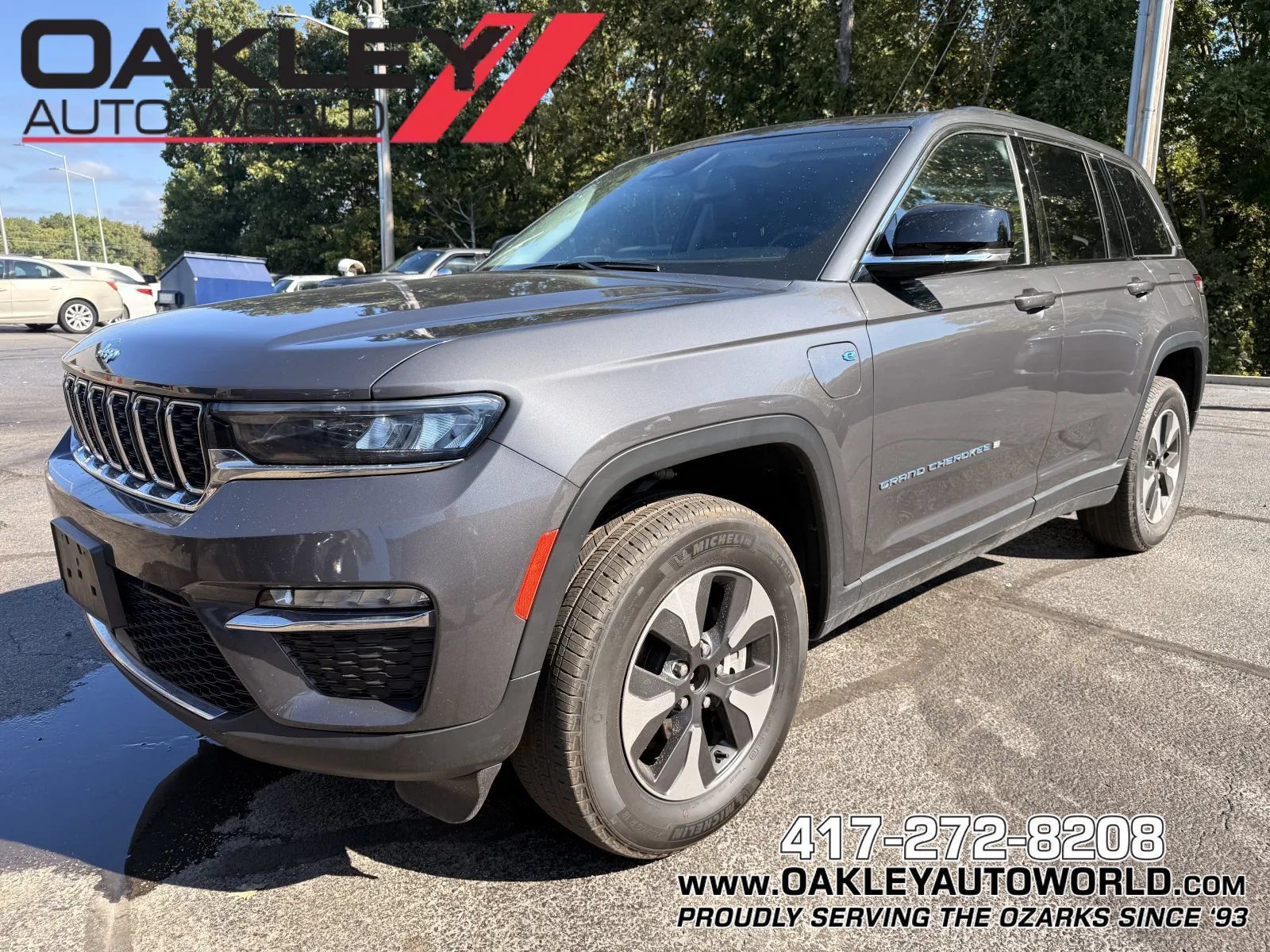 Used 2023 Jeep Grand Cherokee 4WD 4xe image 1