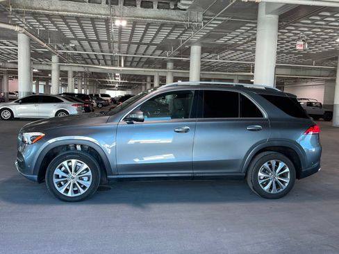 Used 2022 Mercedes-Benz GLE 350 4MATIC w/ Premium Package image 7