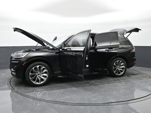 Used 2021 Lincoln Aviator Grand Touring w/ Elements Package Plus image 51