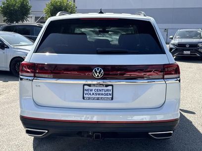New 2026 Volkswagen Atlas SE