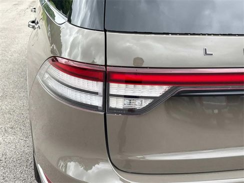 New 2025 Lincoln Aviator Black Label image 12