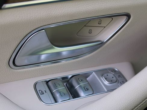 Certified 2023 Mercedes-Benz GLS 450 4MATIC image 12