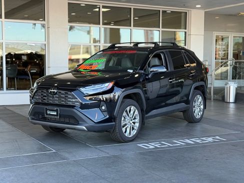 Used 2024 Toyota RAV4 Limited w/ Advanced Technology Package image 2