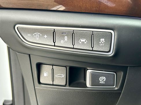Used 2019 Genesis G90 5.0 Ultimate RWD image 28