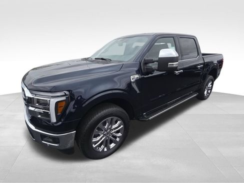 Used 2025 Ford F150 Lariat w/ Equipment Group 501A Mid AWD/4WD image 4