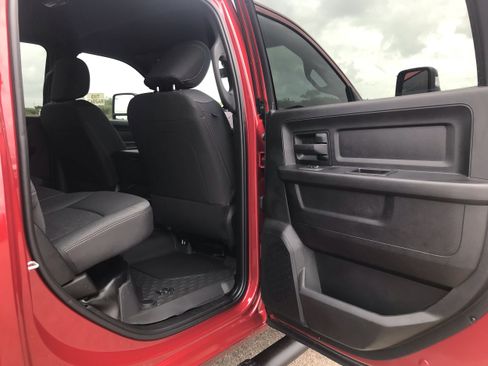 New 2025 RAM 2500 Tradesman AWD/4WD image 16