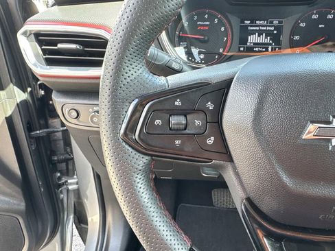 Used 2023 Chevrolet TrailBlazer RS image 23