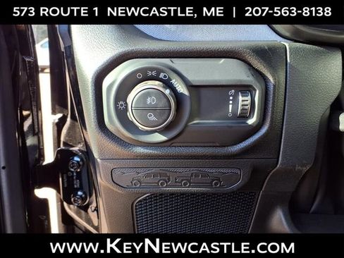 New 2026 Jeep Gladiator Sport AWD/4WD image 9