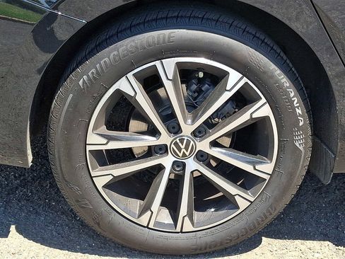 Used 2024 Volkswagen Jetta Sport FWD image 7