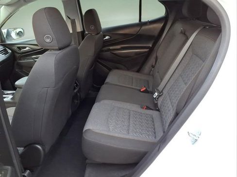 Used 2023 Chevrolet Equinox LT image 12