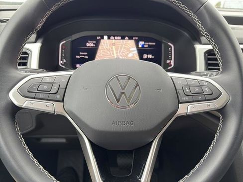 Certified 2023 Volkswagen Atlas SEL image 19