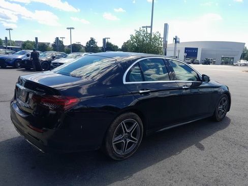 Used 2023 Mercedes-Benz E 350 4MATIC Sedan image 19