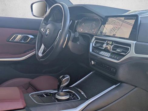 Used 2022 BMW 330i Sedan w/ Driving Assistance Package image 22