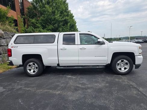 Used 2019 Chevrolet Silverado 1500 LT w/ All Star Edition AWD/4WD image 2