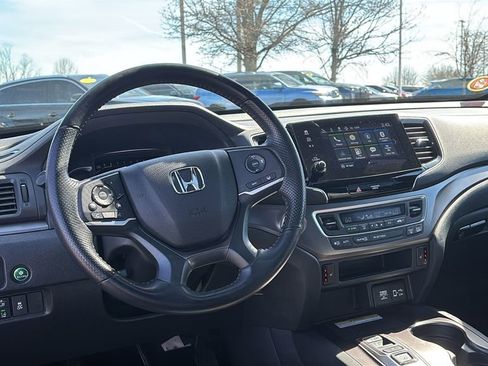 Used 2023 Honda Passport EX-L image 13
