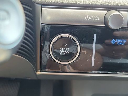 New 2026 Hyundai Ioniq 5 SEL RWD image 11