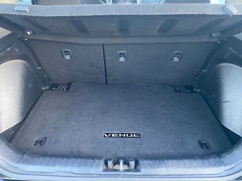 Certified 2023 Hyundai Venue SEL FWD image 29