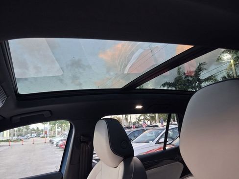 New 2026 Volkswagen Tiguan SEL R-Line AWD/4WD image 8