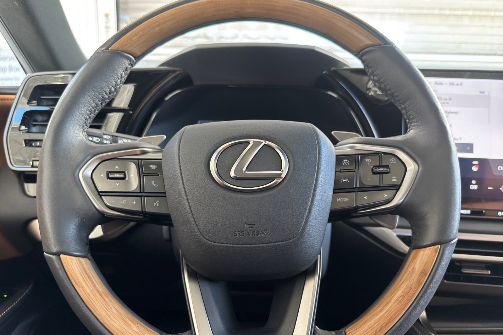 Certified 2024 Lexus RX 350 Premium w/ Convenience Package FWD image 29
