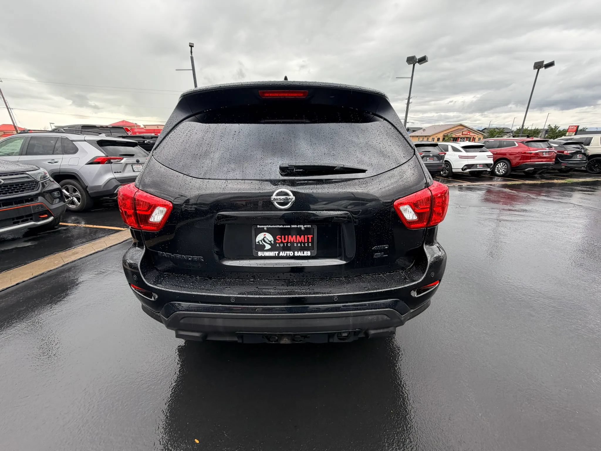 Used 2020 Nissan Pathfinder SL AWD/4WD image 4