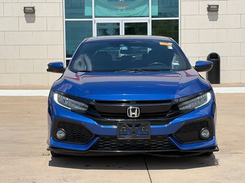 Used 2019 Honda Civic Sport Touring image 3